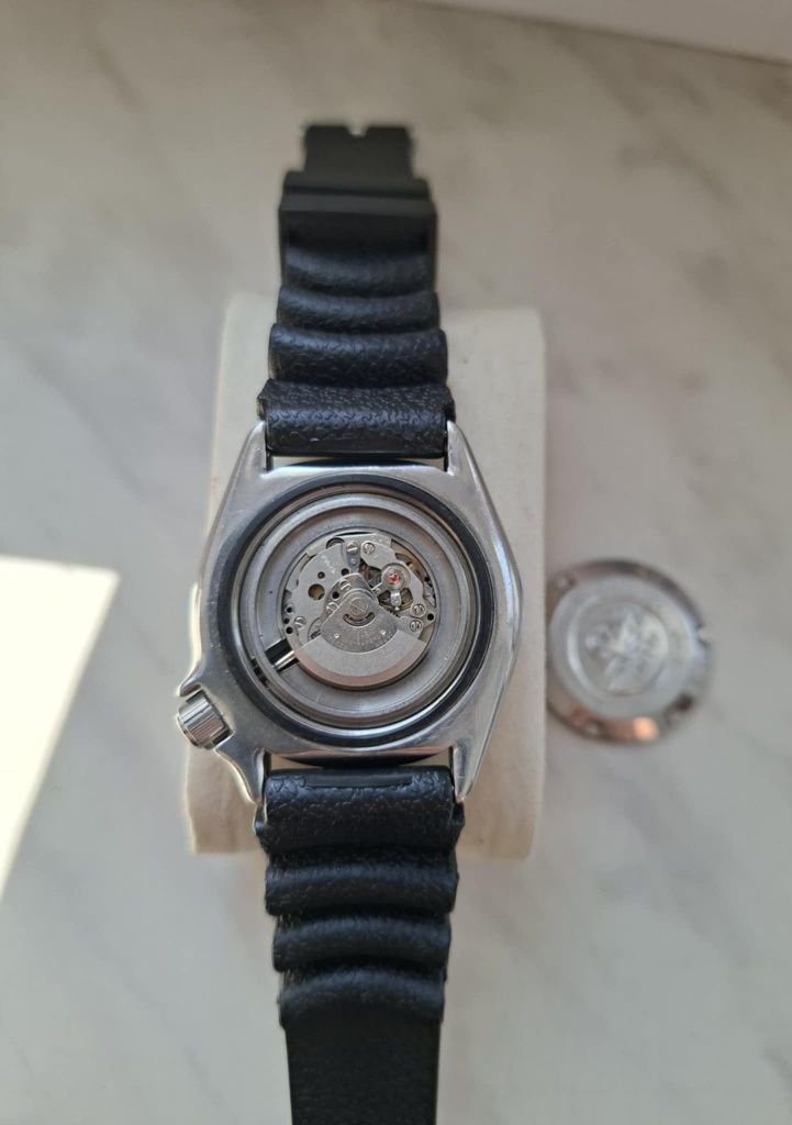 Seiko Scuba 4205