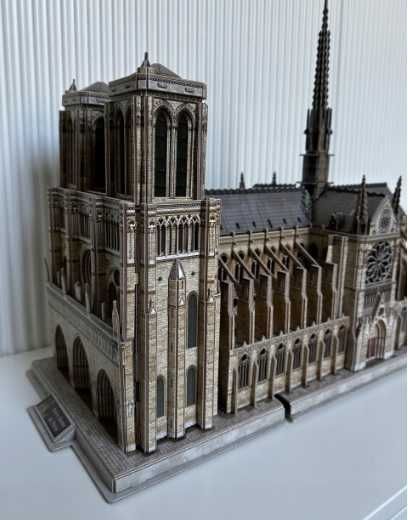 NOWE Zafoliowane Cubic Fun Puzzle 3D 293 el. Katedra Notre Dame 080025