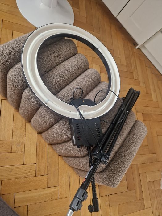 Lampa kosmetyczna