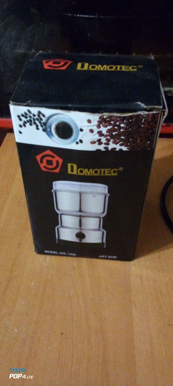 Кофемолка,Домотекс.