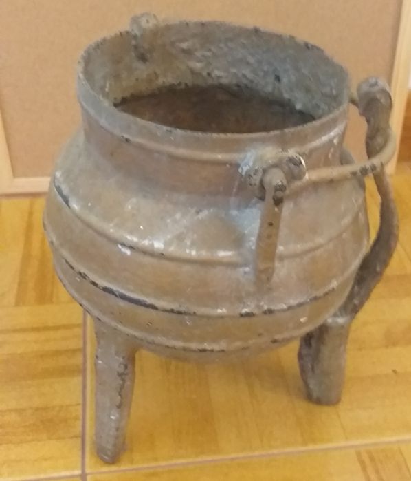 Ferro de engomar+ panela