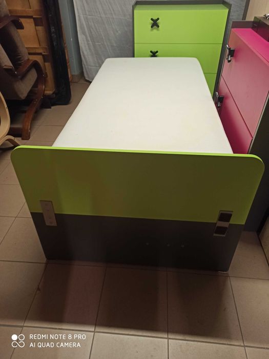 Łóżko 200x90 z materacem , szuflada i pojemnikiem --> OKAZJA !!!