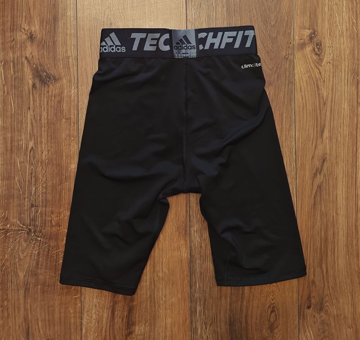 Męskie świetne krótkie legginsy do biegania na trening Adidas roz.S