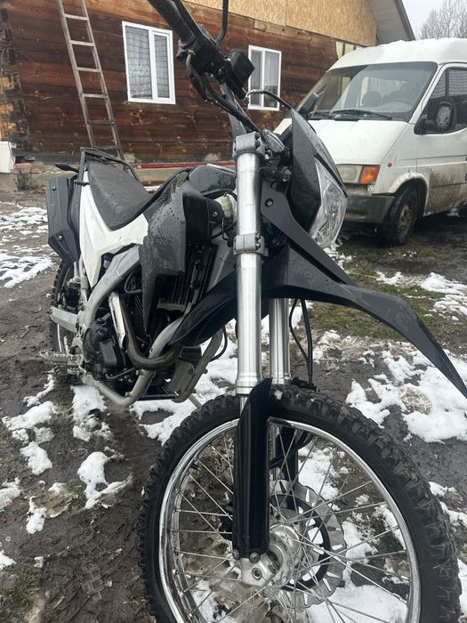 Лонсін 250 на документах