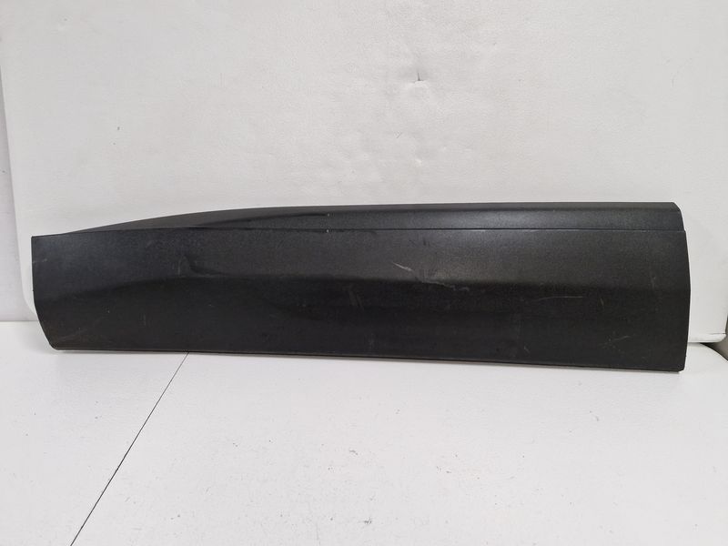 PEUGEOT 3008 2 II NAKŁADKA LISTWA DRZWI LEWY PRZÓD LEWA PRZEDNIA 9811674377