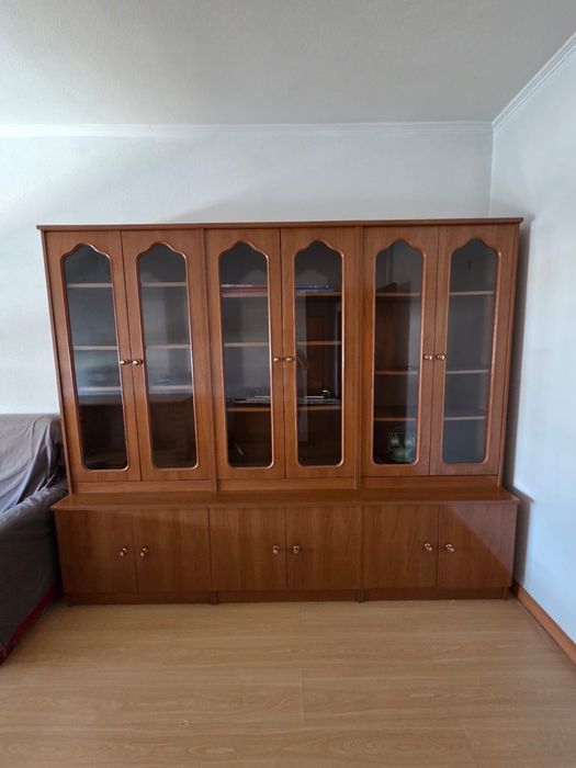 Móvel de sala em madeira