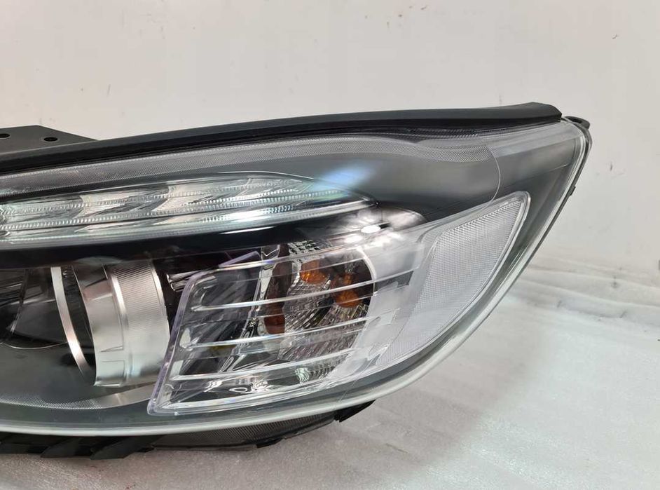 KIA SORENTO III - lampa lewa przód XENON 12 pin