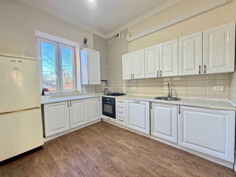 Будинок 140 м² у Стрию, вул. Львівська | Земля 0,06 га, власний заїзд