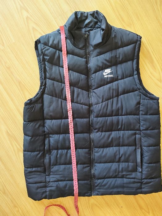 Жилет чоловічий  Nike розмір 66