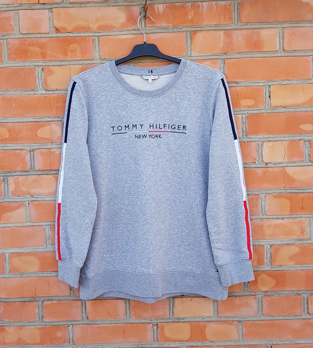 TOMMY HILFIGER жіноча кофта світшот оригінал S