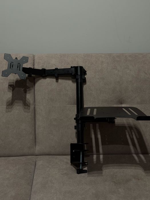 Uchwyt do monitora z podstawka pod laptop