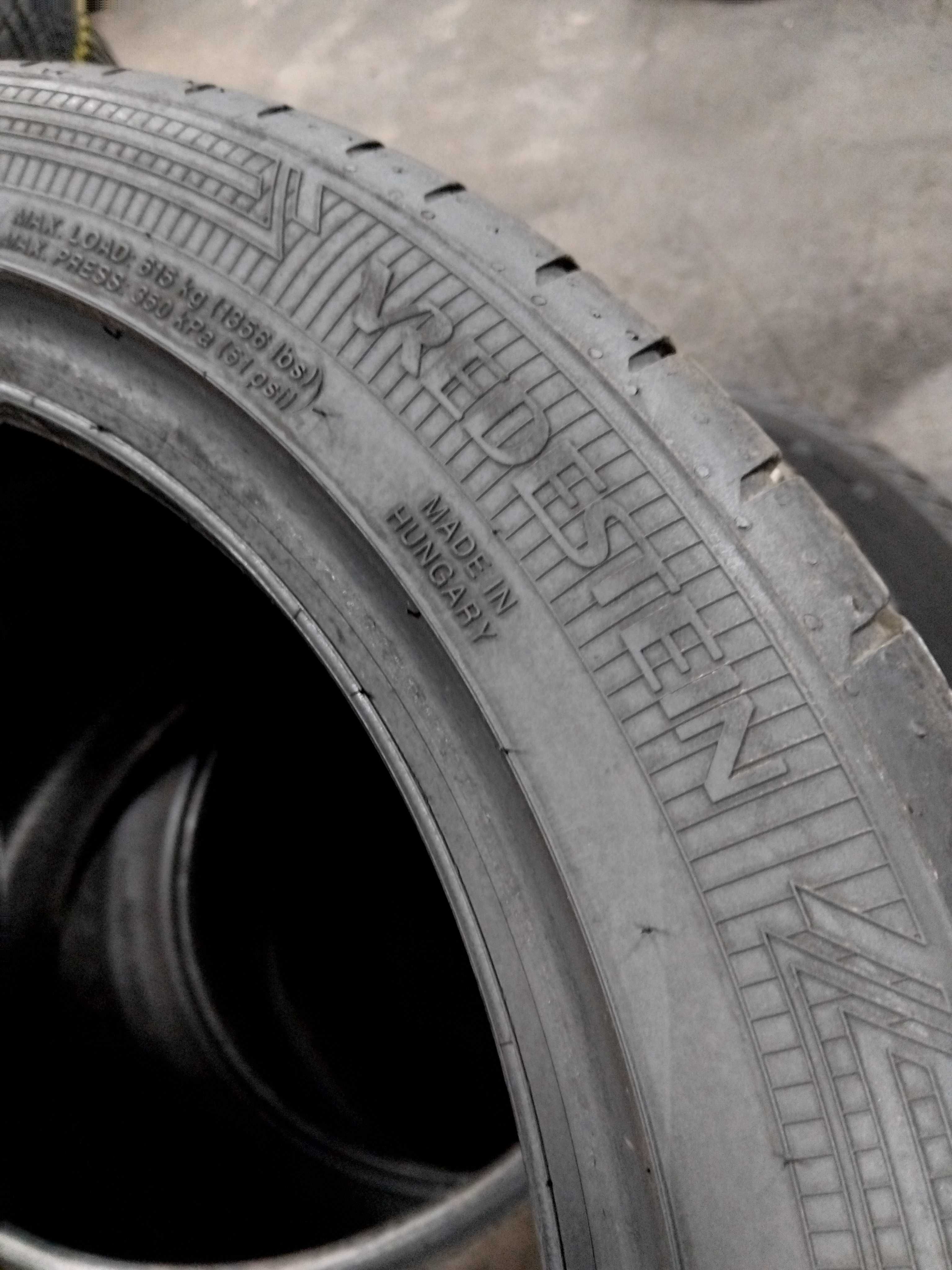 Шини бу 225/45 R17 Vredestein Ultrac Пара Літо