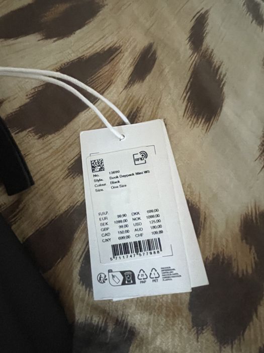 Vendo Mala da Rains Nova com etiqueta