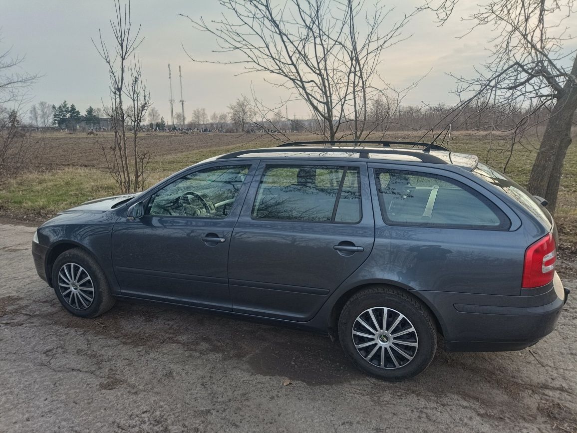 Продам Skoda Octavia A5 (Шкода октавія А5) можливий обмін або торг.