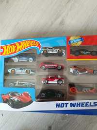 Zestaw 10 samochodów Hot Wheels