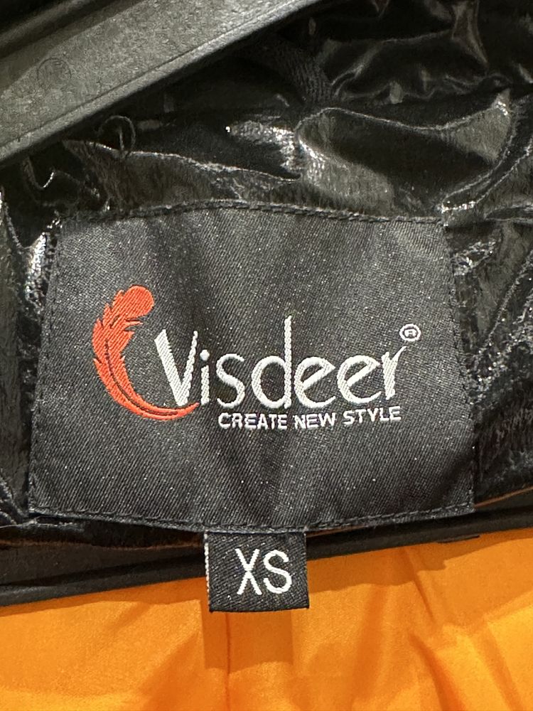 Зимний пуховик Visdeer