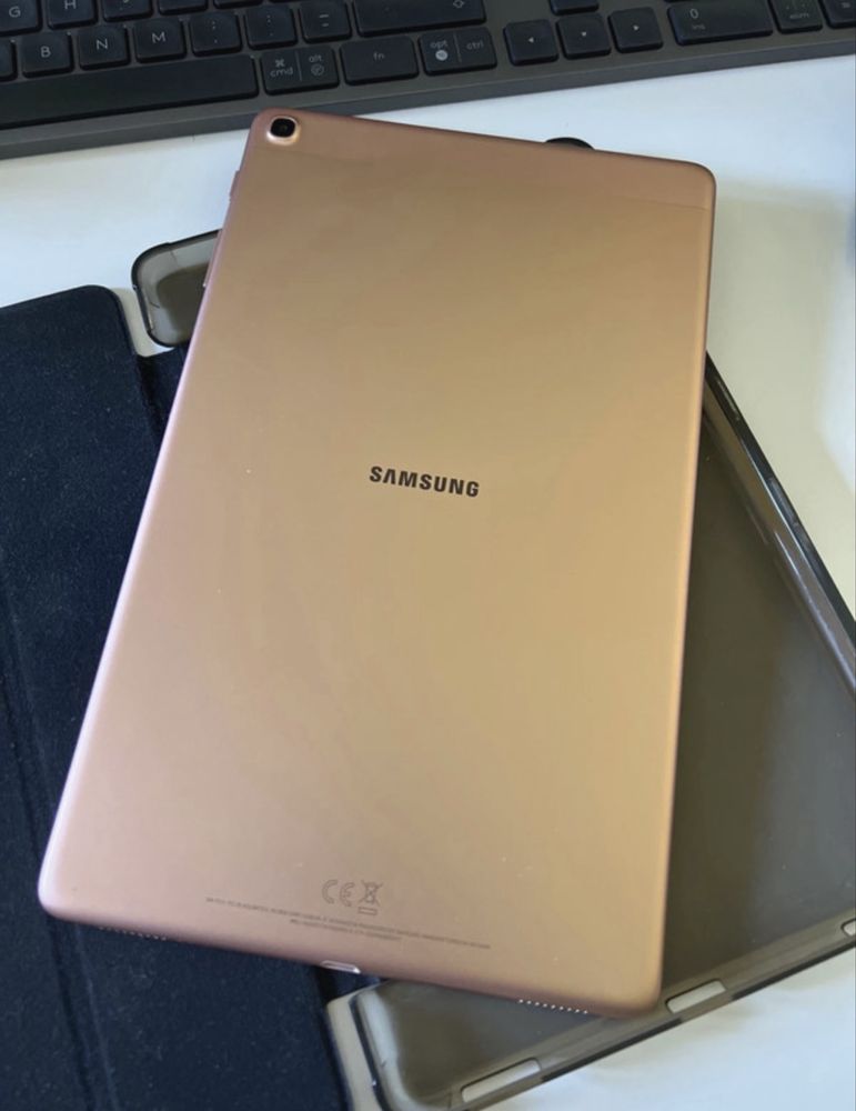 Samsung Galaxy Tab A10,1′′ WiFi+4G Dourado