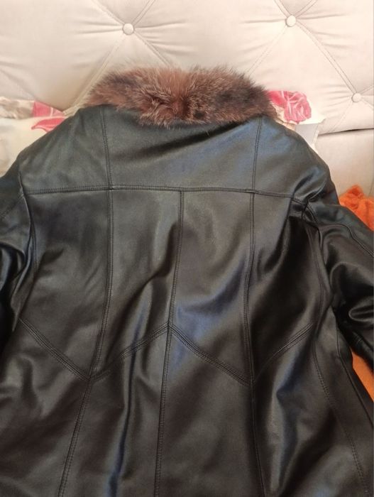 Зимняя кожаная куртка