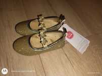 Witam sprzedam nowe buty dla dziewczynki