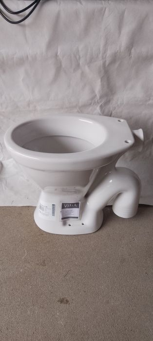 Nowy wc sedes odplyw pionowy