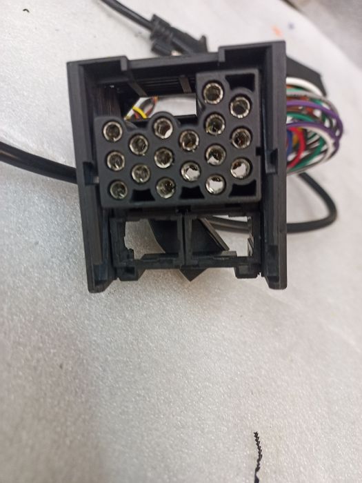 Адаптер Yatour YT-M06 BM4 для магнітол BMW