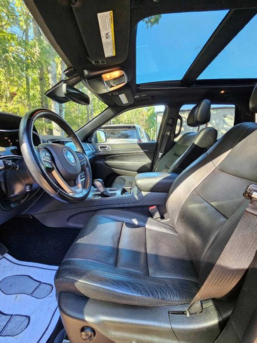 Jeep Grand Cherokee Limited      2021