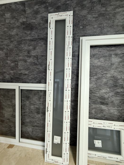 Janela Basculante pvc bicolor