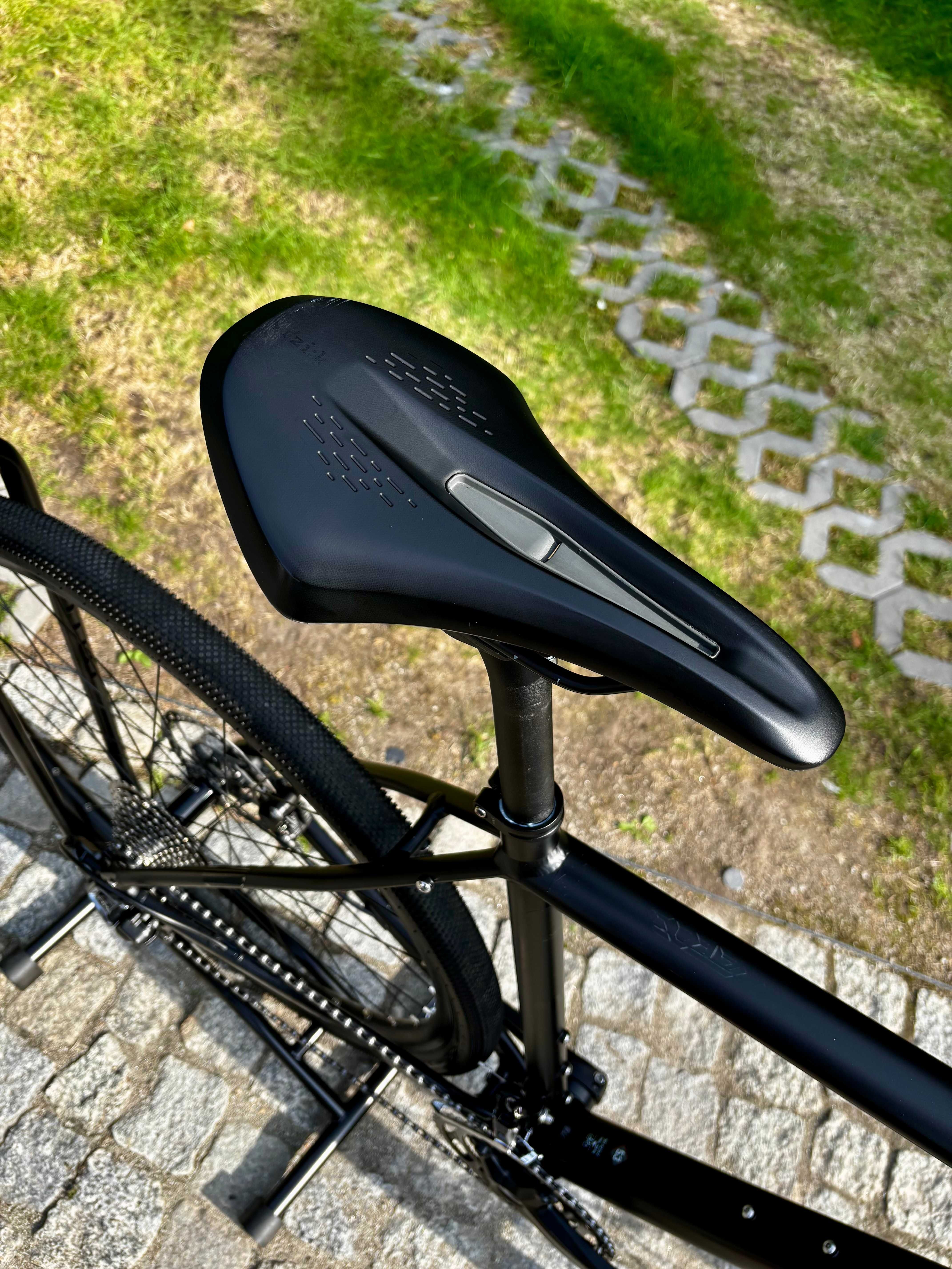 Rower Gravel Unibike Geos 2023 rozmiar 53 (175 - 182 cm)