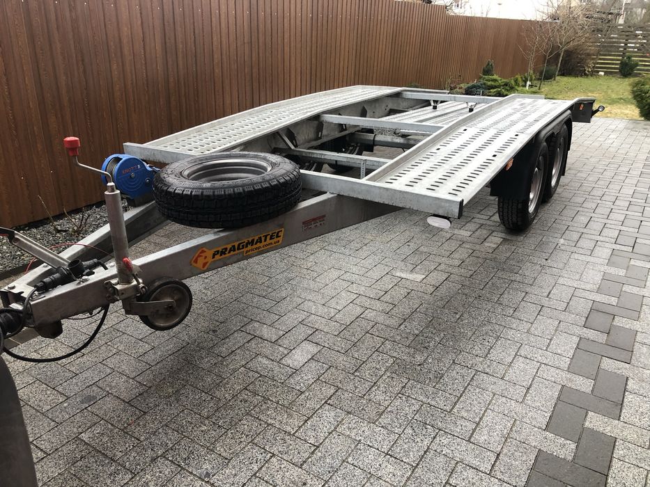 Продам майже новий лафет , лавета , евакуатор