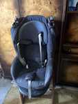 Fotelik samochodowy firmy Maxi Cosi