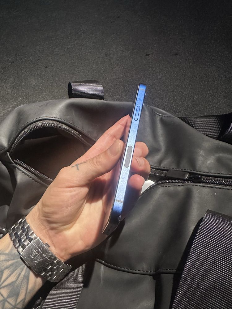 Iphone 12 como novo