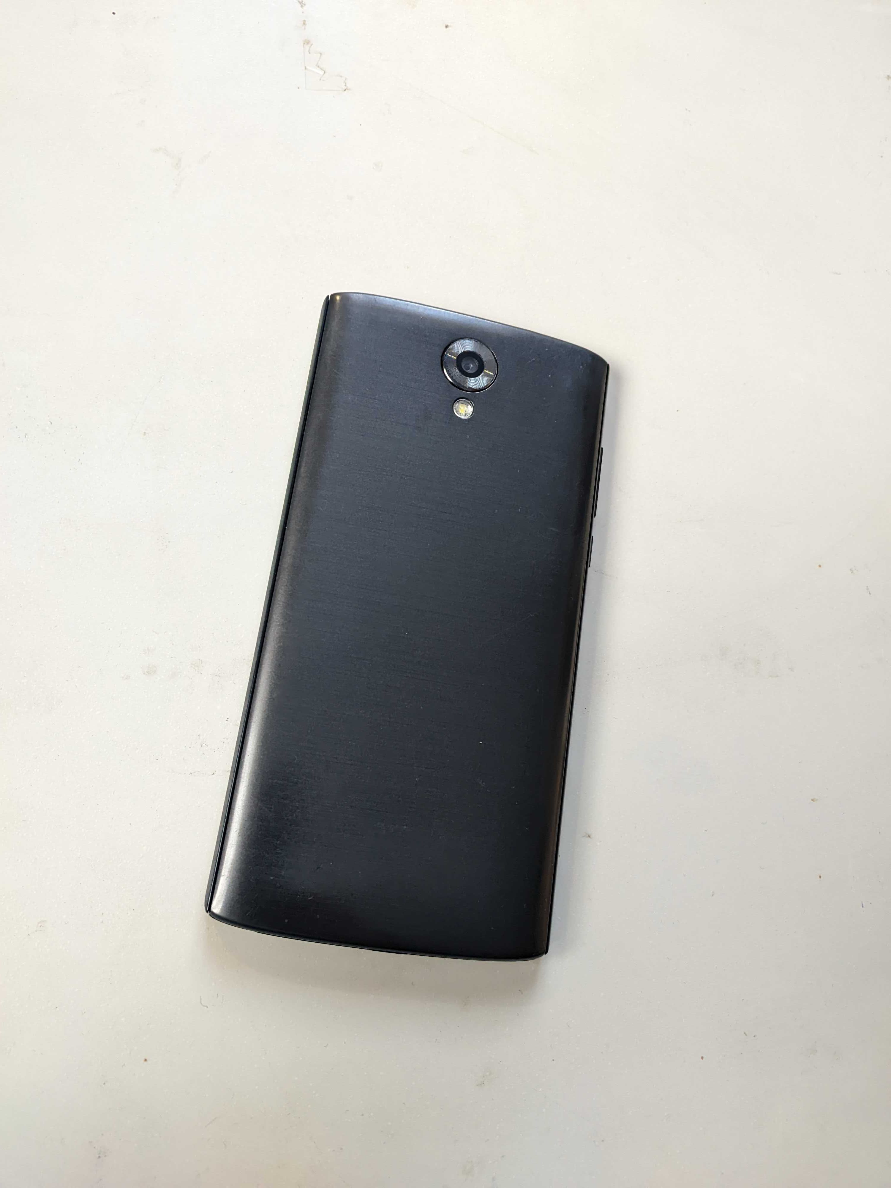 Homtom HT7 android 5 1/8gb