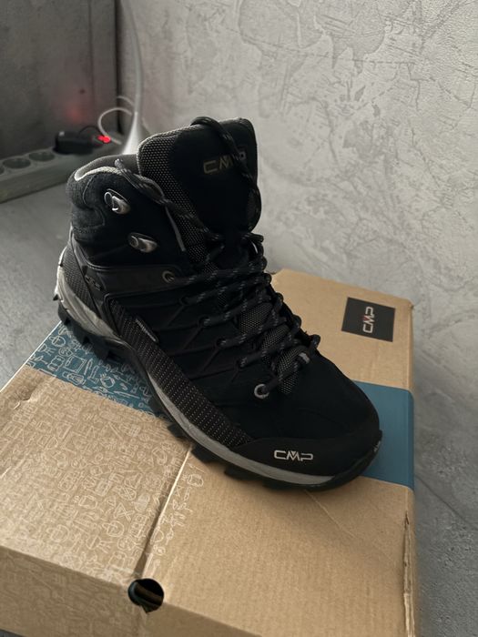 Ботинки зимние. Зима, непромокаемые.В идеальном состоянии.