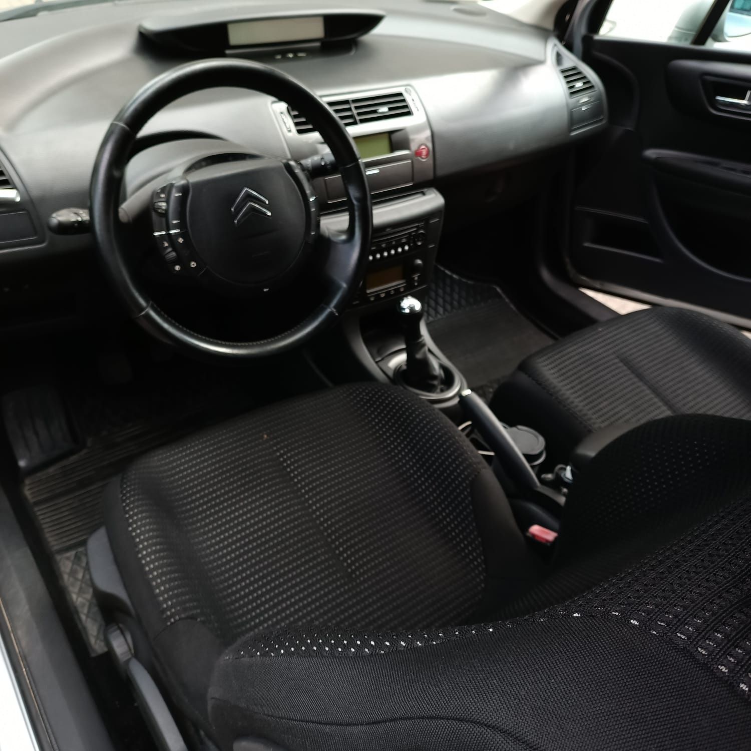 Citroen C4 2009 rok 1.6 HDI