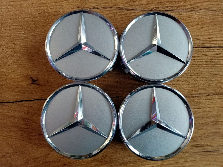 Oryginalne dekle dekielki Mercedes 220400.0125