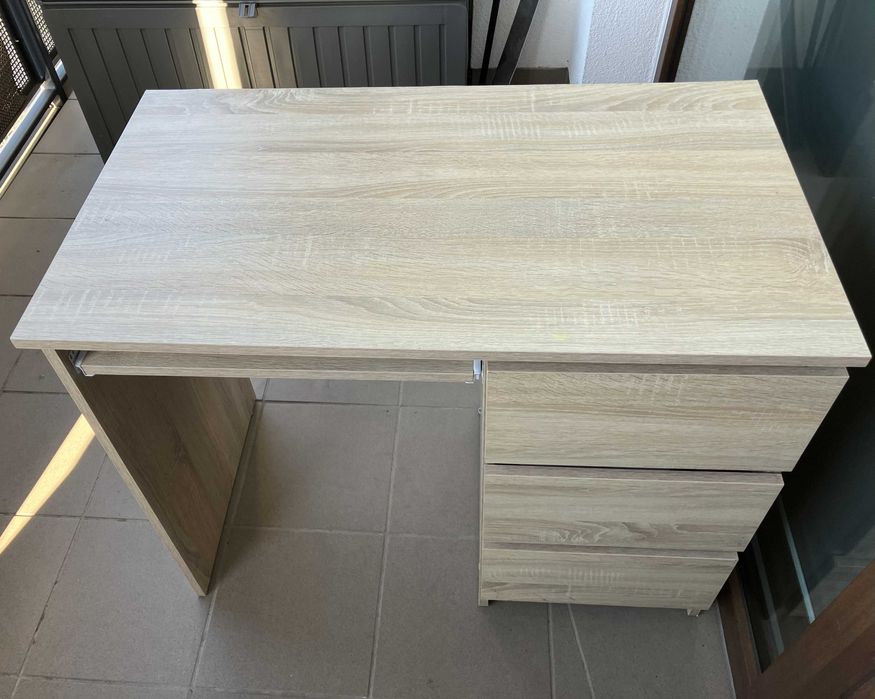Sprzedam biurko 90x51x71