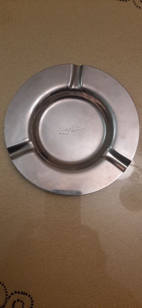Popielniczka zeepter