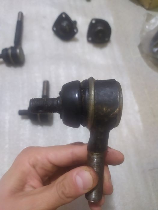 Наконечники   тяги    рулевой   трапеции   на   автомобиль  ВАЗ