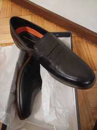Sapatos clássicos pretos Rockport