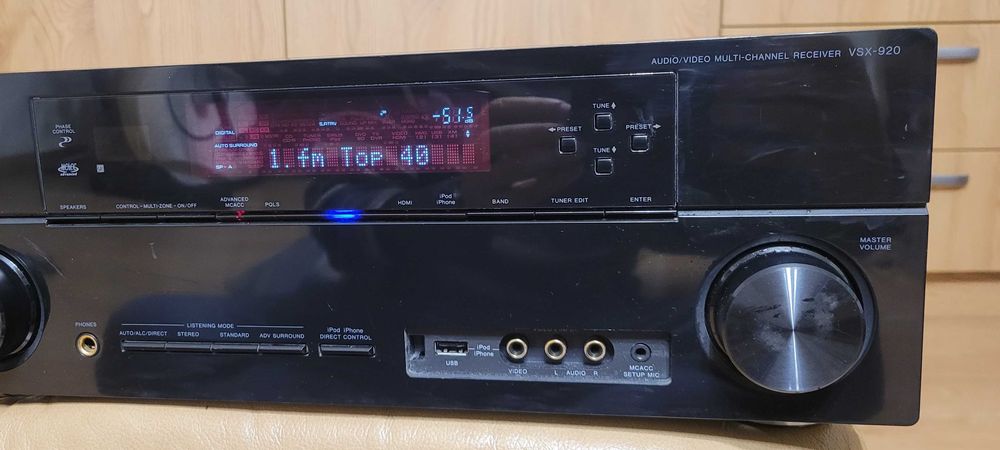 Pioneer vsx-920 amplituner 7.1 HDMI pilot