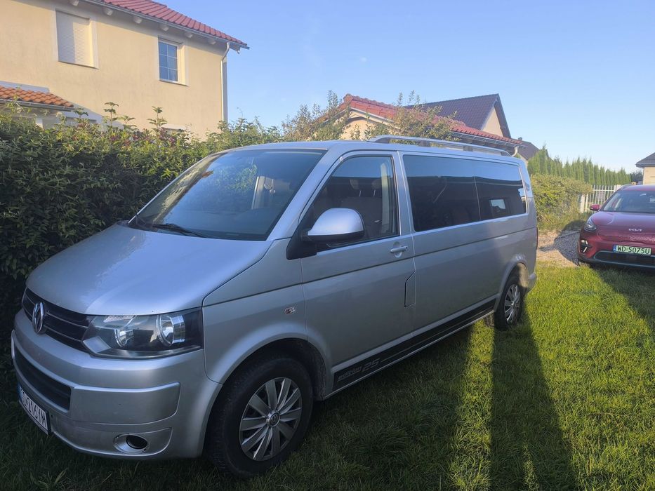 volkswagen T5 Caravela 2011r, 9 osób 2,0tdi LONG
