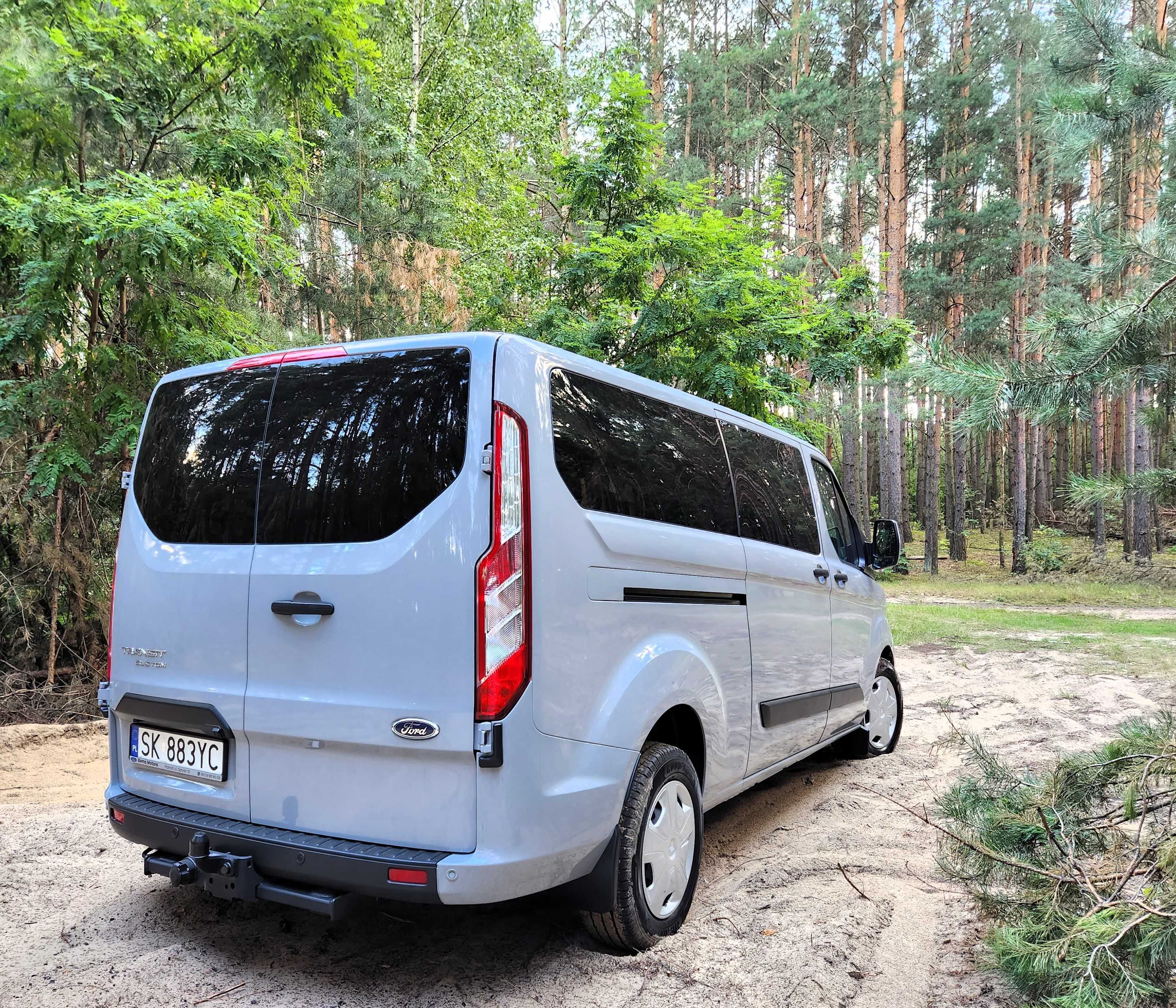 Wynajem Busów 9 i 8 osobowych / Wakacje / Podróż / Automat