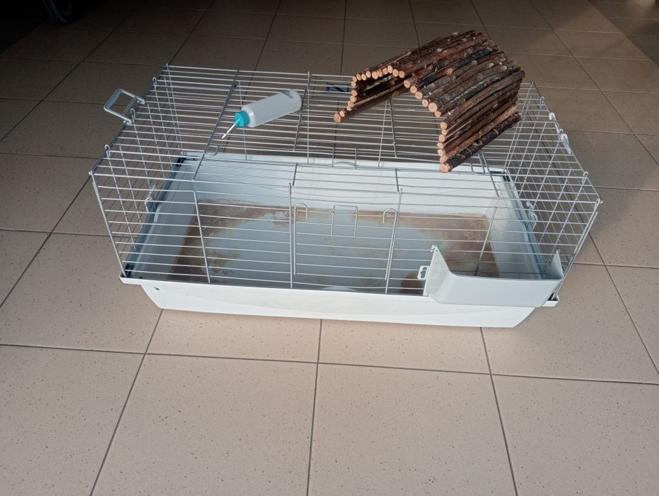 Sprzedam dużą klatkę