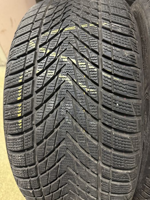 Шины б.у 245 40 R19 Goodyear UltraGrip Performance 3 98V 2 шт