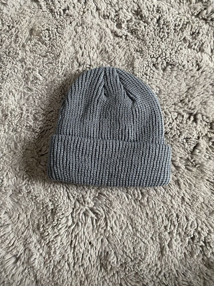 Jasnoszara Czapka typu Beanie