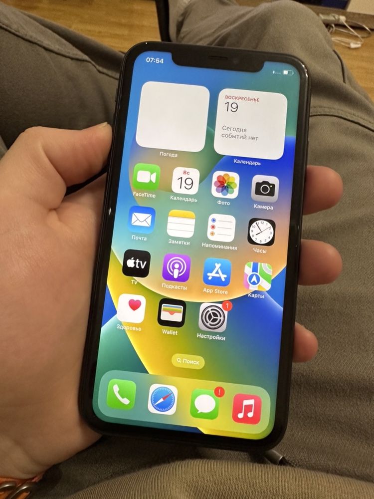 iPhone 11 64Gb черный