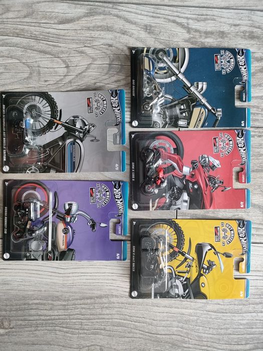 Hot wheels silver series motorcykle club cały set