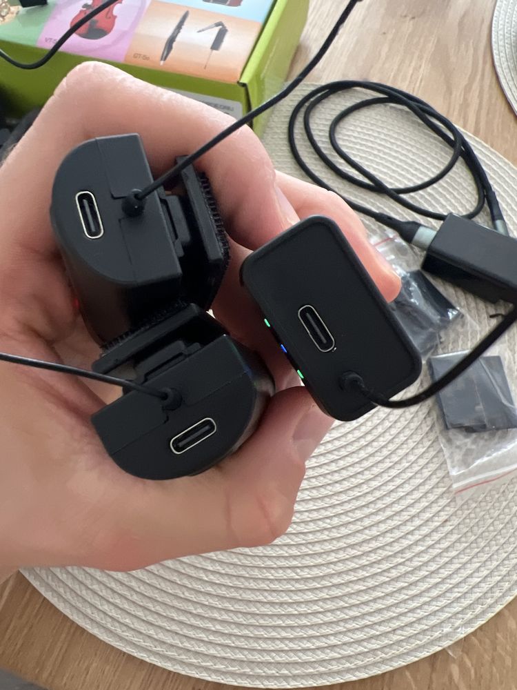 Bezprzewodowy system mikrofonowy do akordeonu Acemic Q2/AT-5