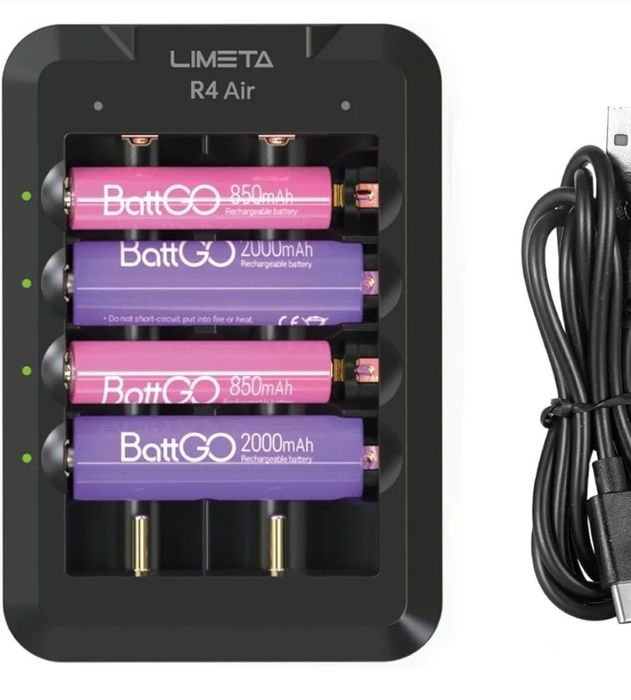 Ładowarka do akumulatorów R4 AIR  ładowanie AAA  oraz AAAA