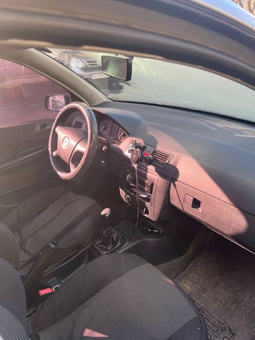 Продам Skoda Fabia mk1 1.2 12V HTP